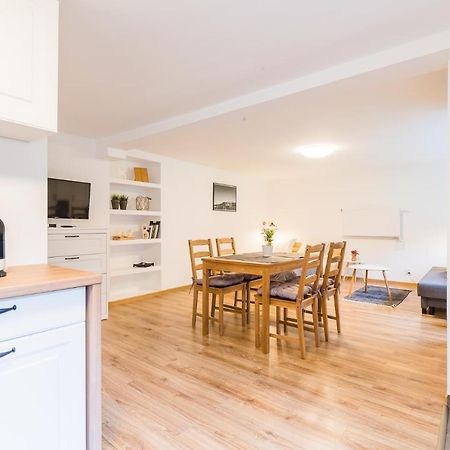 Apartament Salmopolska5 什切尔克 外观 照片