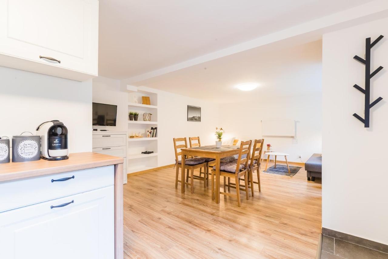 Apartament Salmopolska5 什切尔克 外观 照片